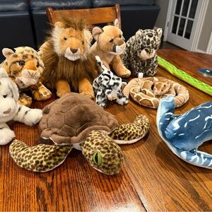Zoo gift shop plush animals